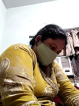 Mmm143 online show from February 1, 2026, 7:45 pm