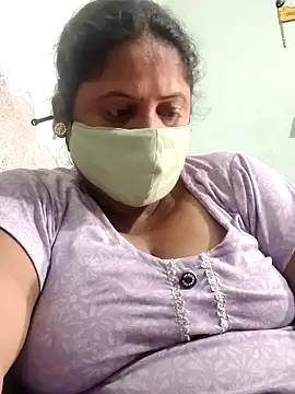 Mmm143 online show from April 11, 2026, 7:02 am