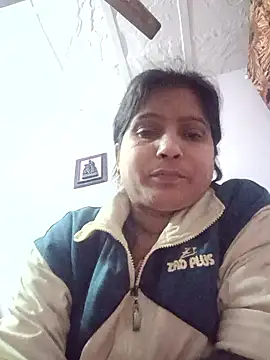 aliya-jaan71 online show from January 10, 2026, 11:01 am