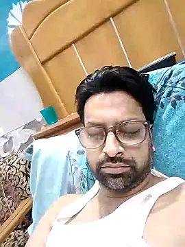 mohsin99272 online show from October 20, 2025, 6:14 am