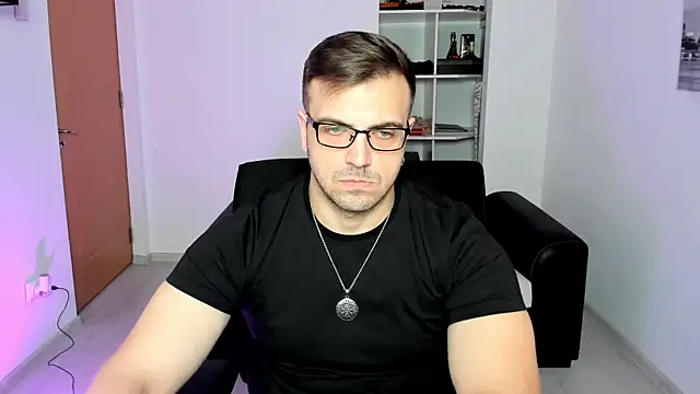 Jace Thorne online show from September 30, 2025, 6:13 pm