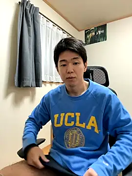 KAMESAN08 online show from November 7, 2025, 12:16 pm