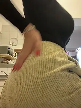 ainaht online show from February 10, 2026, 8:29 am