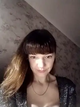 AliceSwan1122 online show from November 19, 2025, 12:32 am