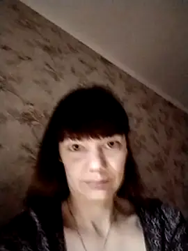 Snapshot of AliceSwan1122 chatting on February 1, 2026, 5:44 pm AliceSwan1122 online show from February 1, 2026, 5:44 pm