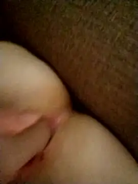 Snapshot of AliceSwan1122 chatting on February 21, 2026, 8:43 pm AliceSwan1122 online show from February 21, 2026, 8:43 pm