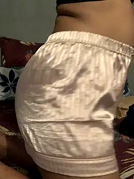 Snapshot of sweetpussysa92 chatting on October 1, 2025, 4:13 pm sweetpussysa92 online show from October 1, 2025, 4:13 pm