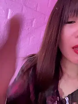 Snapshot of Moon_pusy chatting on January 6, 2026, 12:42 pm Moon pusy online show from January 6, 2026, 12:42 pm