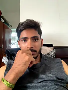 Snapshot of vikranthLong chatting on September 27, 2025, 9:36 am vikranthLong online show from September 27, 2025, 9:36 am