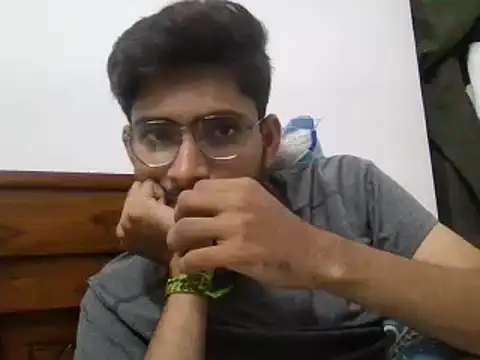Snapshot of vikranthLong chatting on October 1, 2025, 7:53 pm vikranthLong online show from October 1, 2025, 7:53 pm