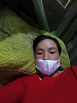 lily-00 online show from September 26, 2025, 1:09 am