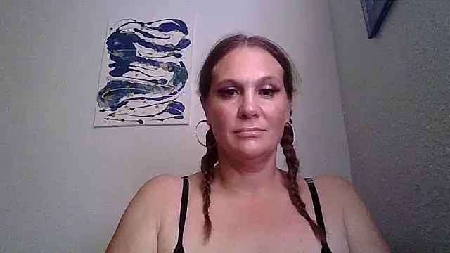 Ariasweetaspie online show from September 19, 2025, 8:09 pm