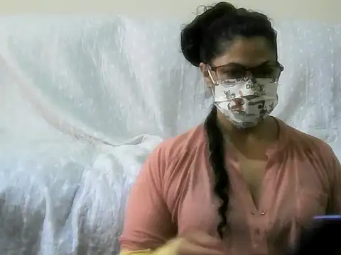 wildorchid928 online show from January 17, 2026, 8:41 am