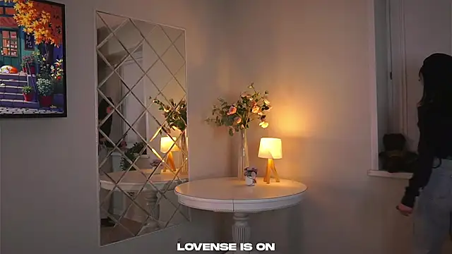 DarcyAspacio online show from October 8, 2025, 11:08 am