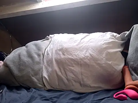 Lolapussyxoxo online show from March 27, 2026, 1:00 pm