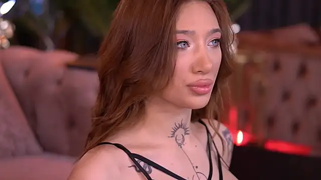 SiennaJayden online show from April 14, 2026, 5:13 am