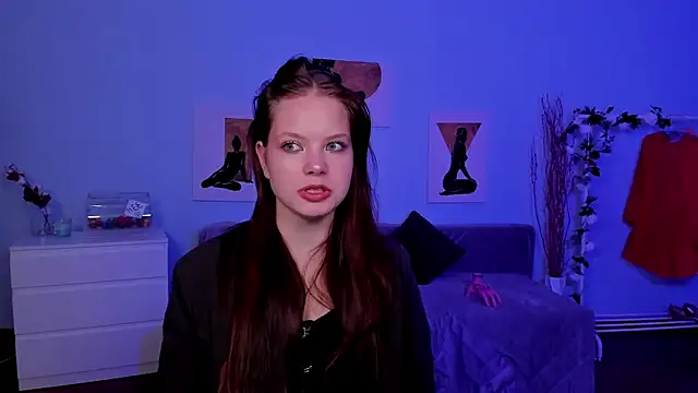 Snapshot of BetsyKiss chatting on October 24, 2025, 5:15 am BetsyKiss online show from October 24, 2025, 5:15 am