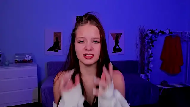 Snapshot of BetsyKiss chatting on November 22, 2025, 5:12 pm BetsyKiss online show from November 22, 2025, 5:12 pm