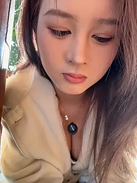 yuki june online show from January 15, 2026, 8:19 am