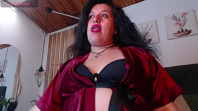 Andrea secret  online show from December 1, 2025, 2:33 pm