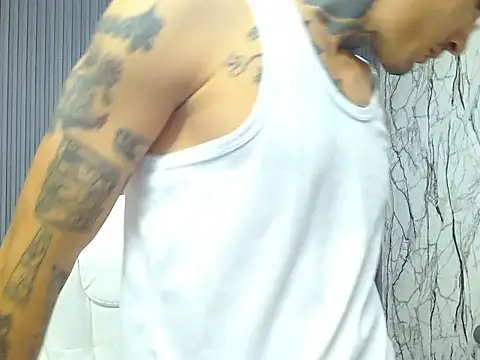 boy tatto777 online show from September 20, 2025, 2:07 pm