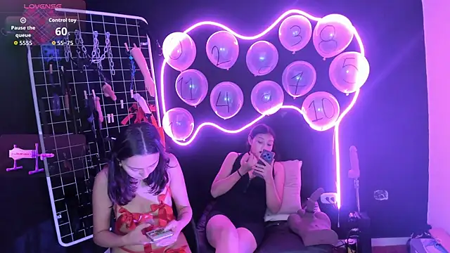 Snapshot of Mistress_Megan_BDSM chatting on October 8, 2025, 7:11 pm Mistress Megan BDSM online show from October 8, 2025, 7:11 pm
