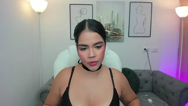 Snapshot of Mila_blaze chatting on October 9, 2025, 4:10 am Mila blaze online show from October 9, 2025, 4:10 am