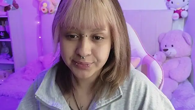 Snapshot of NekoWaifu chatting on May 11, 2026, 2:23 pm NekoWaifu online show from May 11, 2026, 2:23 pm