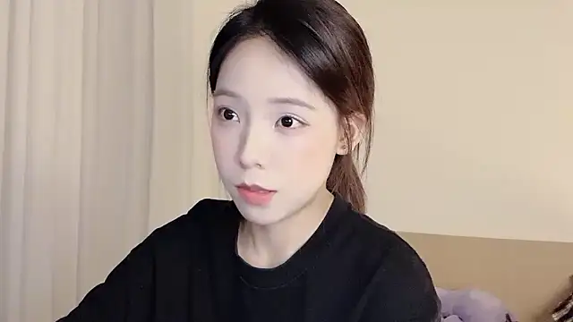 Meng 777 online show from November 7, 2025, 10:37 am