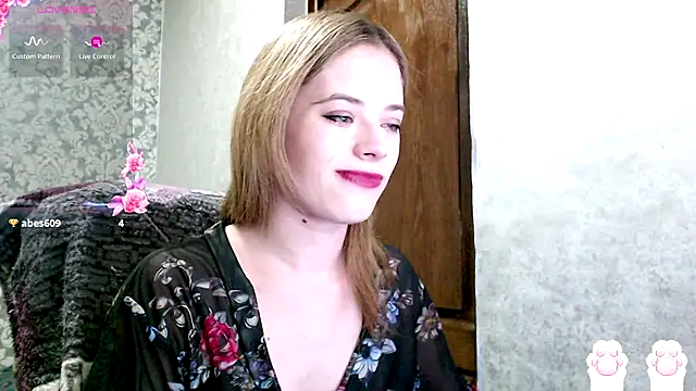 Kate  Loves online show from September 30, 2025, 5:29 pm