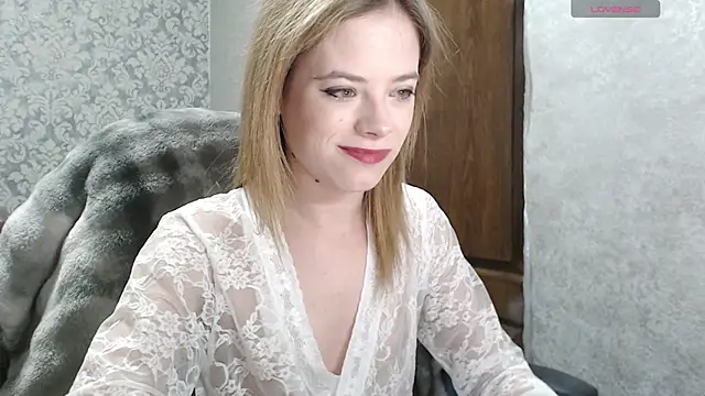Kate  Loves online show from May 29, 2026, 7:12 pm