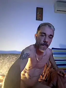 Pollon41x online show from May 15, 2026, 10:39 pm