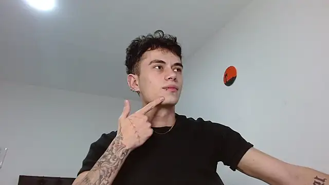 jaico santos online show from February 25, 2026, 11:03 pm