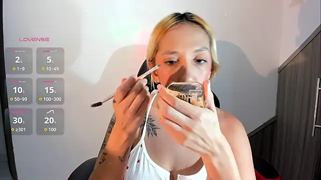 Isa klein online show from April 3, 2026, 5:27 am