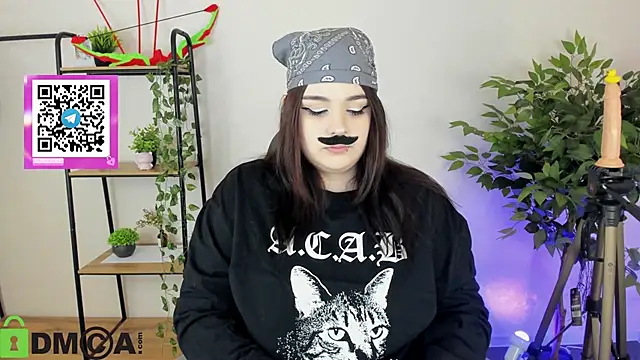 Snapshot of Mia_R0ss chatting on January 10, 2026, 1:07 am Mia R0ss online show from January 10, 2026, 1:07 am