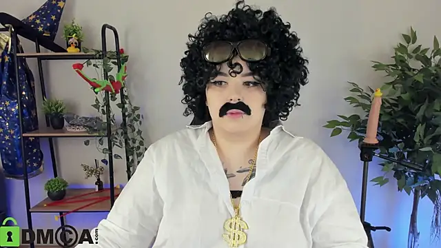 Snapshot of Mia_R0ss chatting on January 14, 2026, 1:11 am Mia R0ss online show from January 14, 2026, 1:11 am