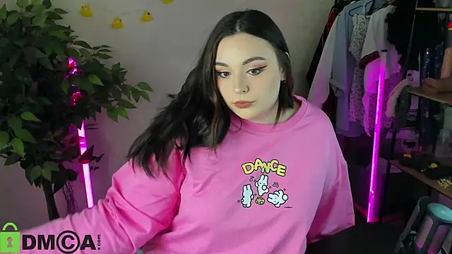 Snapshot of Mia_R0ss chatting on February 9, 2026, 12:58 am Mia R0ss online show from February 9, 2026, 12:58 am