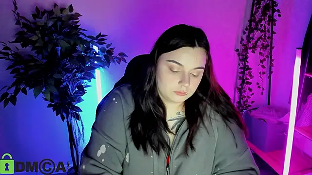 Snapshot of Mia_R0ss chatting on February 21, 2026, 11:06 pm Mia R0ss online show from February 21, 2026, 11:06 pm