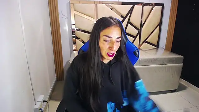 Snapshot of Maily_a_ chatting on January 11, 2026, 3:00 am Maily a online show from January 11, 2026, 3:00 am