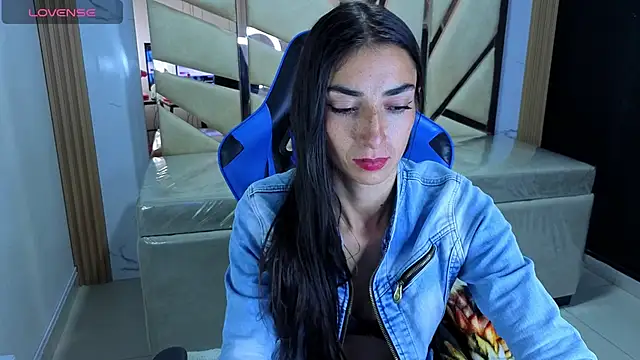 Snapshot of Maily_a_ chatting on February 22, 2026, 3:07 am Maily a online show from February 22, 2026, 3:07 am