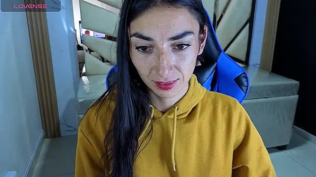 Snapshot of Maily_a_ chatting on February 27, 2026, 2:55 am Maily a online show from February 27, 2026, 2:55 am