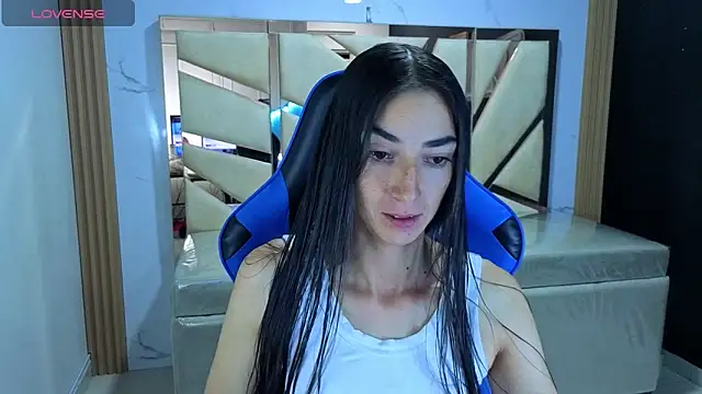 Snapshot of Maily_a_ chatting on March 6, 2026, 3:03 am Maily a online show from March 6, 2026, 3:03 am