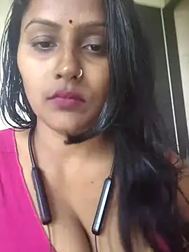 Snapshot of Jasmine_Januja chatting on January 6, 2026, 8:51 am Jasmine Januja online show from January 6, 2026, 8:51 am