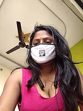 Snapshot of Jasmine_Januja chatting on January 11, 2026, 6:51 am Jasmine Januja online show from January 11, 2026, 6:51 am