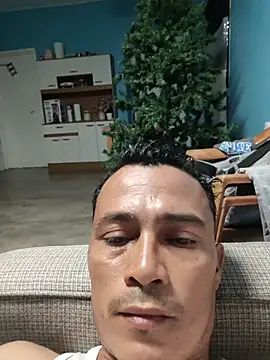 Snapshot of elflacodel25 chatting on November 27, 2025, 4:47 am elflacodel25 online show from November 27, 2025, 4:47 am