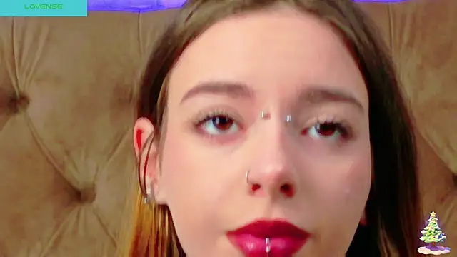 CoraVex online show from December 15, 2025, 5:12 am