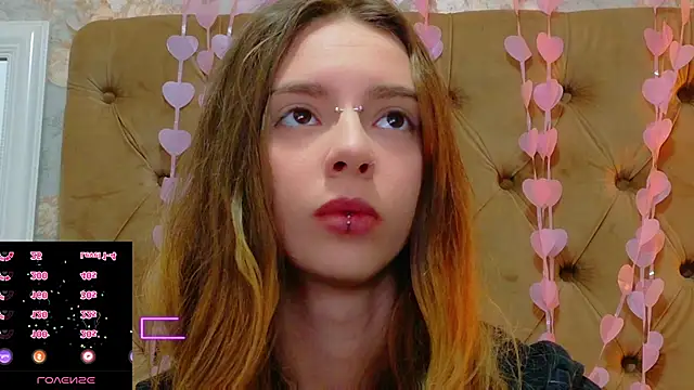 CoraVex online show from March 19, 2026, 5:00 am