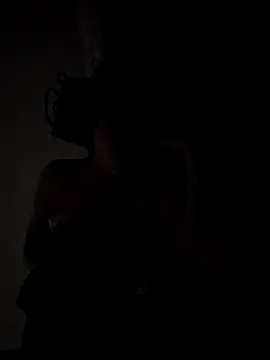 MaiHoang2k online show from October 25, 2025, 4:09 am