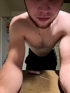 Snapshot of Matthew23Z chatting on September 30, 2025, 1:32 am Matthew23Z online show from September 30, 2025, 1:32 am