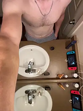 Snapshot of Matthew23Z chatting on October 19, 2025, 10:27 am Matthew23Z online show from October 19, 2025, 10:27 am